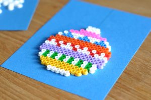 Cartes voeux noel perles hama boule