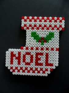 Bottes de noel perles a repasser hama