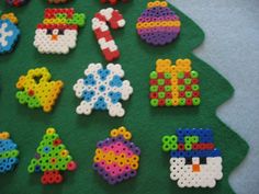 Ornements perles a repasser hama noel