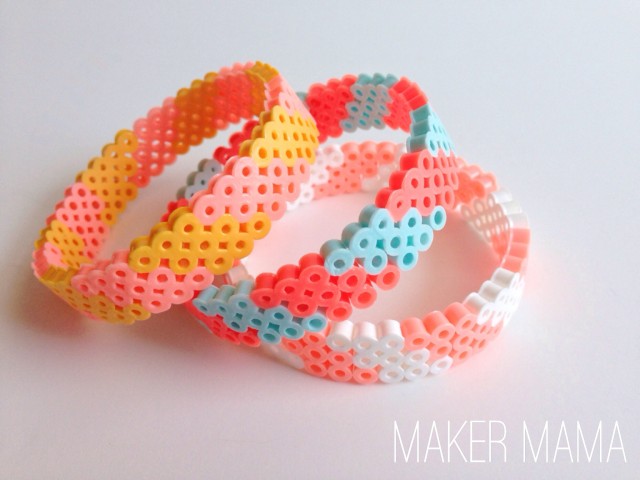 Invente tes bijoux en perles Hama