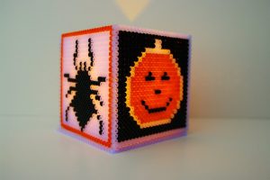 Lanterne halloween en perle hama diy