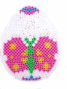 Perles hama oeufs paques repasser