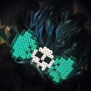 Noeud crane perles hama repasser halloween
