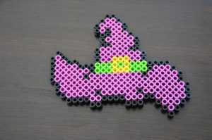 Chapeau sorciere perles a repasser halloween hama