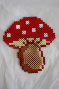 Champignon amanite hama perles repasser modele gratuit
