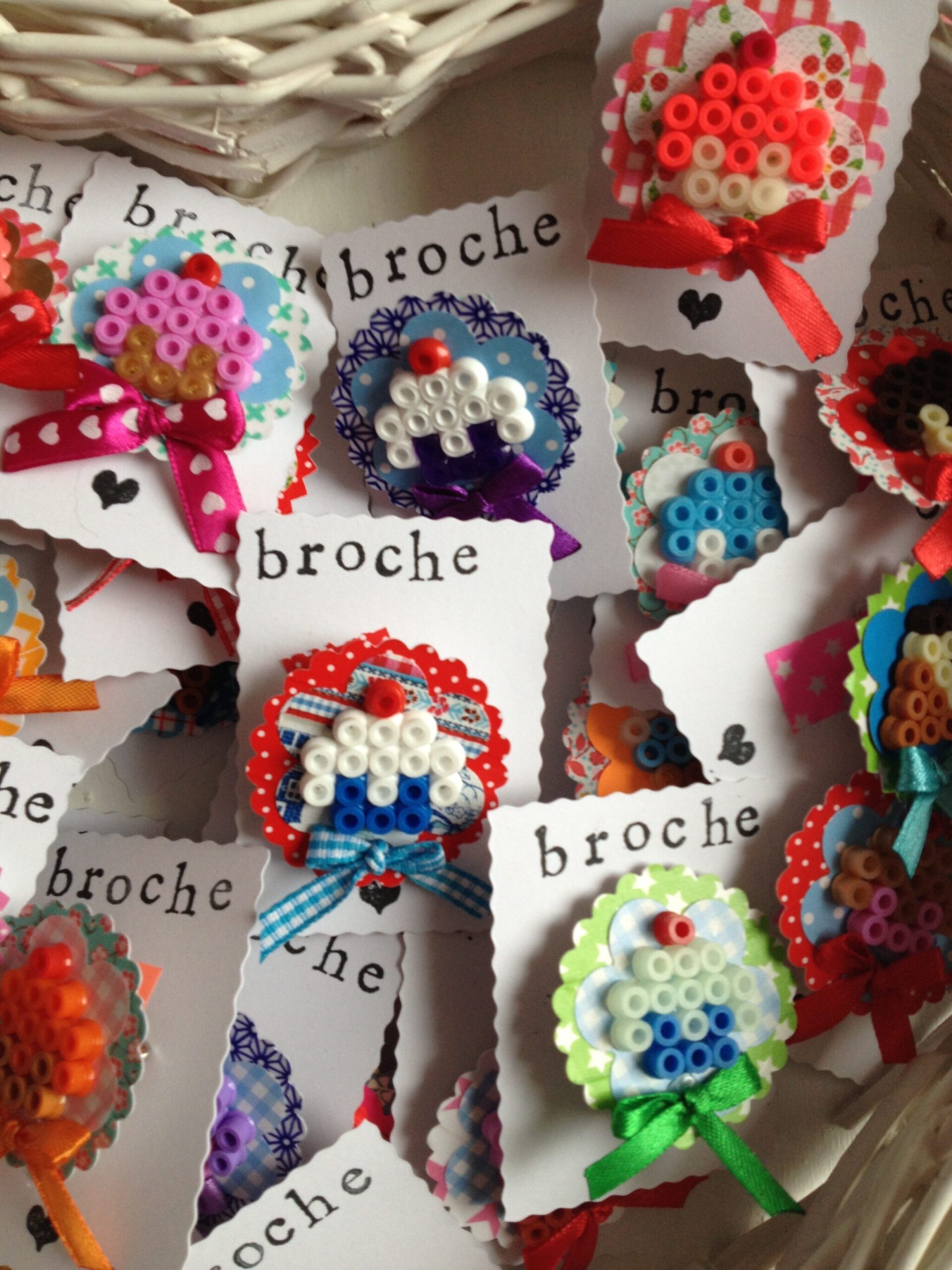 Broche cupcakes perles hama repasser