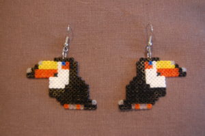 De beaux oiseaux pour faire venir le printemps en perles Hama