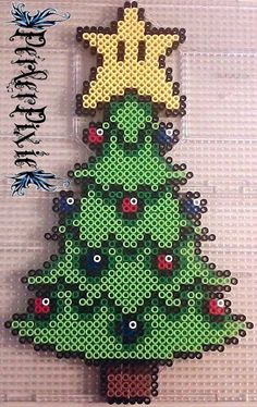 Sapin de noel mario perles a repasser hama