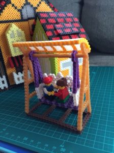 Balancelle perles a repasser hama lego