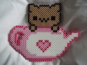 Theiere perles a repasser hama dinette coaster kawaii cat