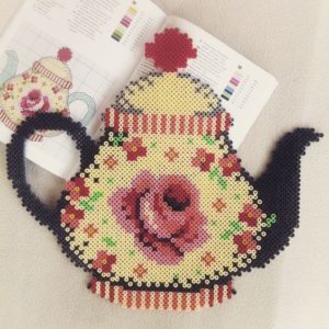 Theiere perles a repasser hama dinette rose windmuehle21