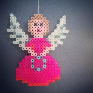 Ange perles a repasser hama rose noel