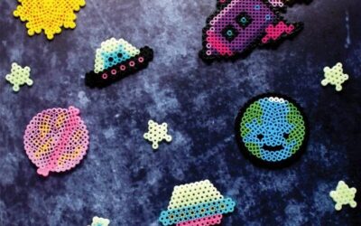 L’espace en perles à repasser : plus de 10 modèles pour un voyage cosmique en famille