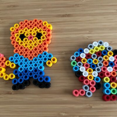 Plaques Hama Maxi — Lot de 2 pegboards Dinosaure et Avion (8257)