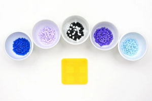 Dinos perles multicolores