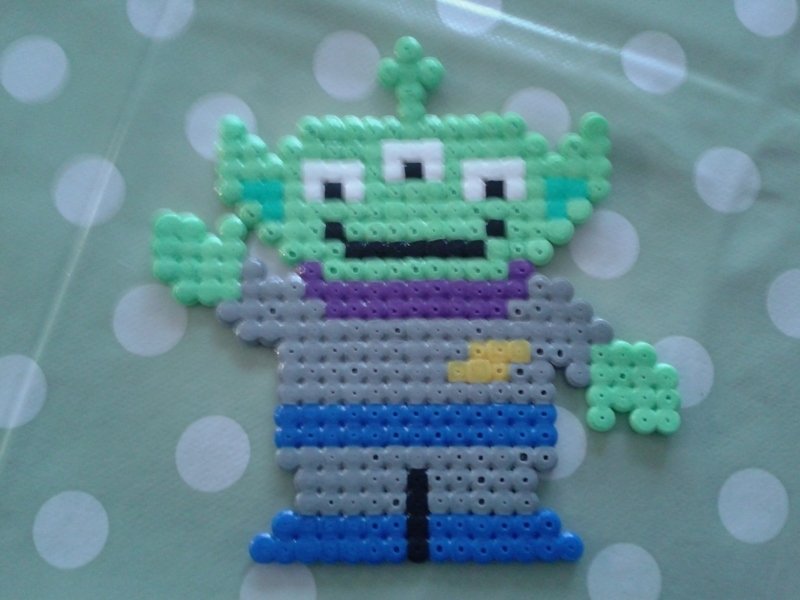 Les aliens de Toy Story en perles a repasser Hama