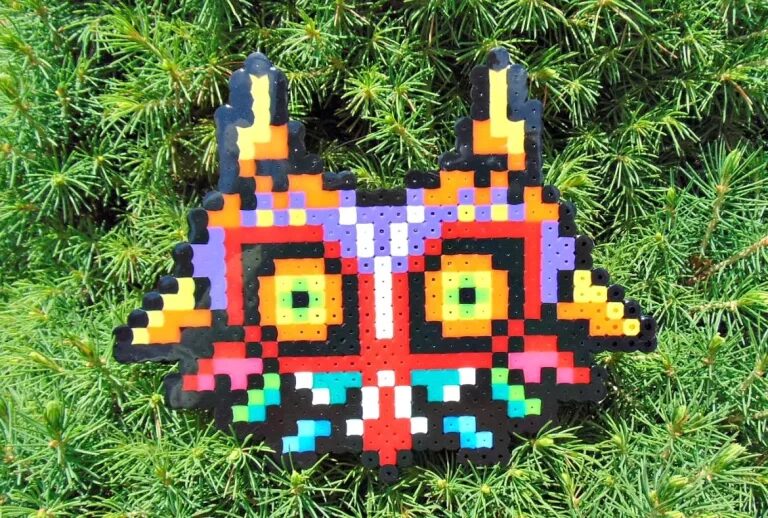 Masque de Majora en perles a repasser