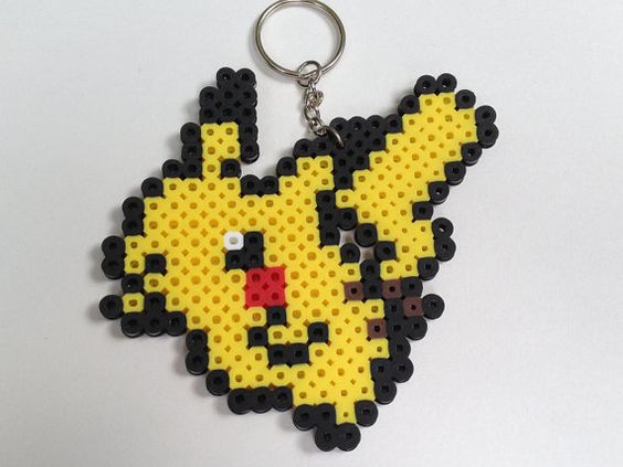 pikachu-pokemon-hama-perles-porte-clefs-repasser